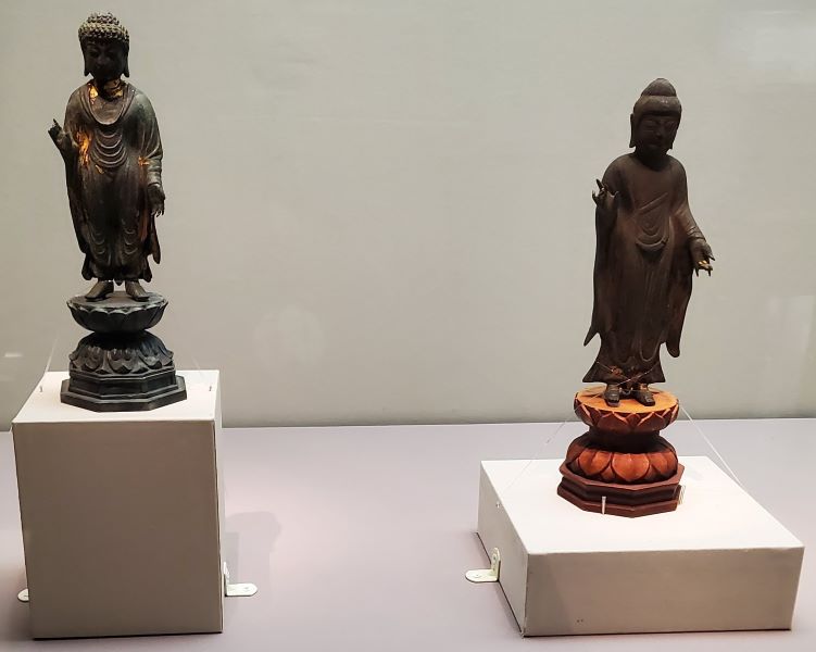 금동불 부처님들