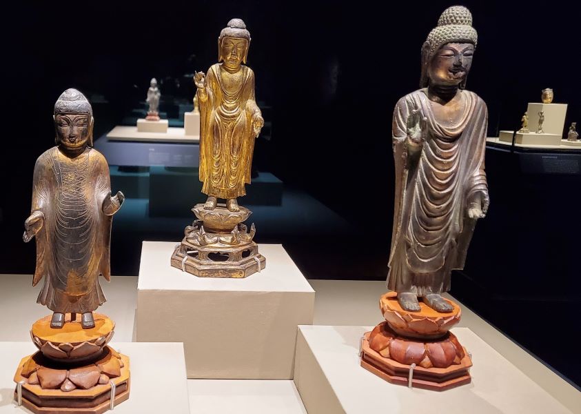 금동불 부처님들