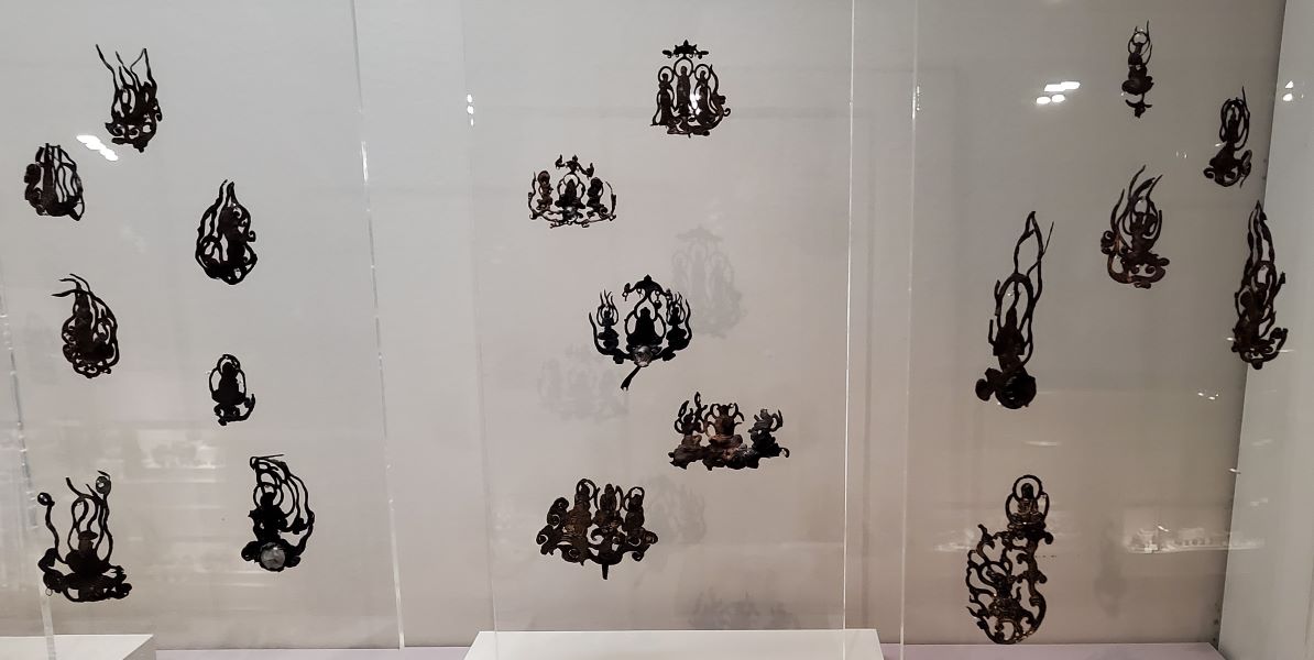 금동불 부처님들