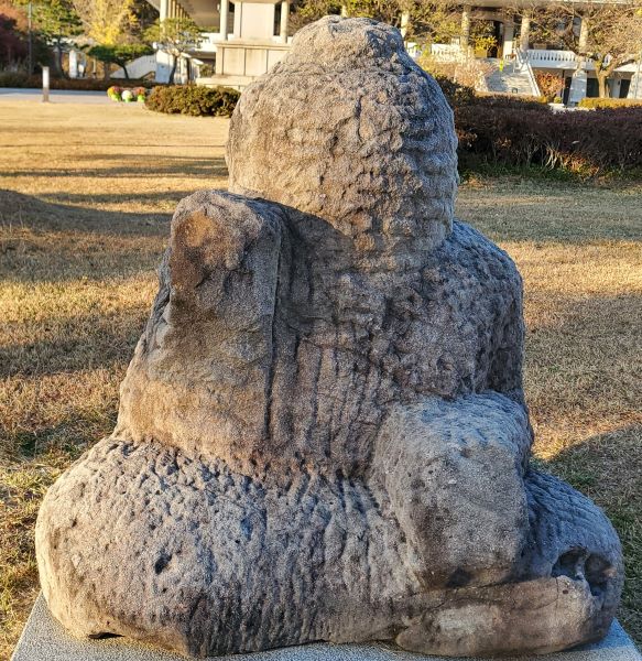 목없는부처님들